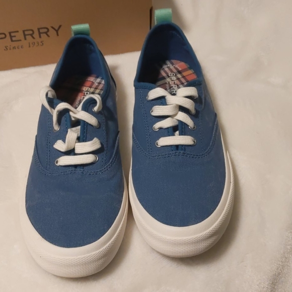 🆕 SPERRY RETRO BLUE PIER WAVE SHOES - SZ 7 - Picture 2 of 4